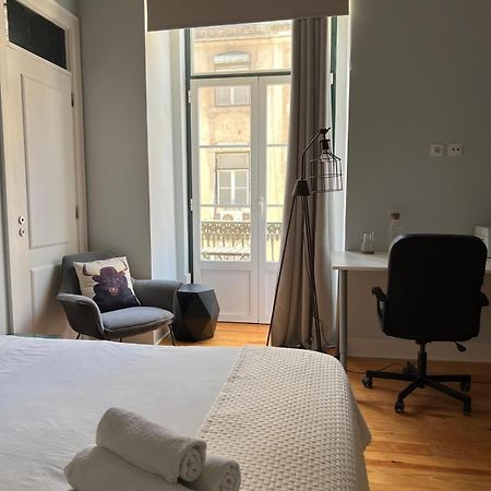 Suite No Chiado Baixa De Lisboa - Em Apartamento Partilhado المظهر الخارجي الصورة