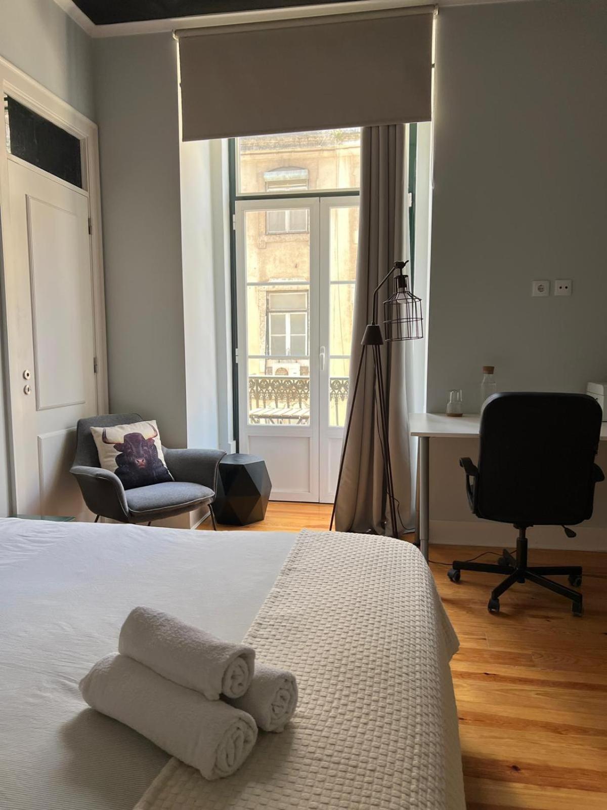 Suite No Chiado Baixa De Lisboa - Em Apartamento Partilhado المظهر الخارجي الصورة